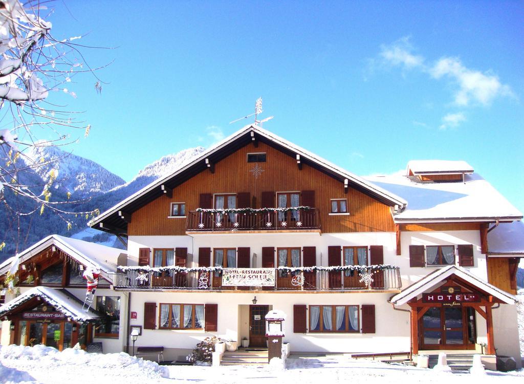 Hôtel Plein Soleil Vacheresse Exterior foto