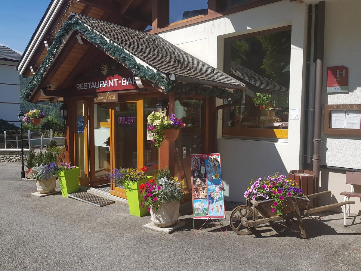 Hôtel Plein Soleil Vacheresse Exterior foto